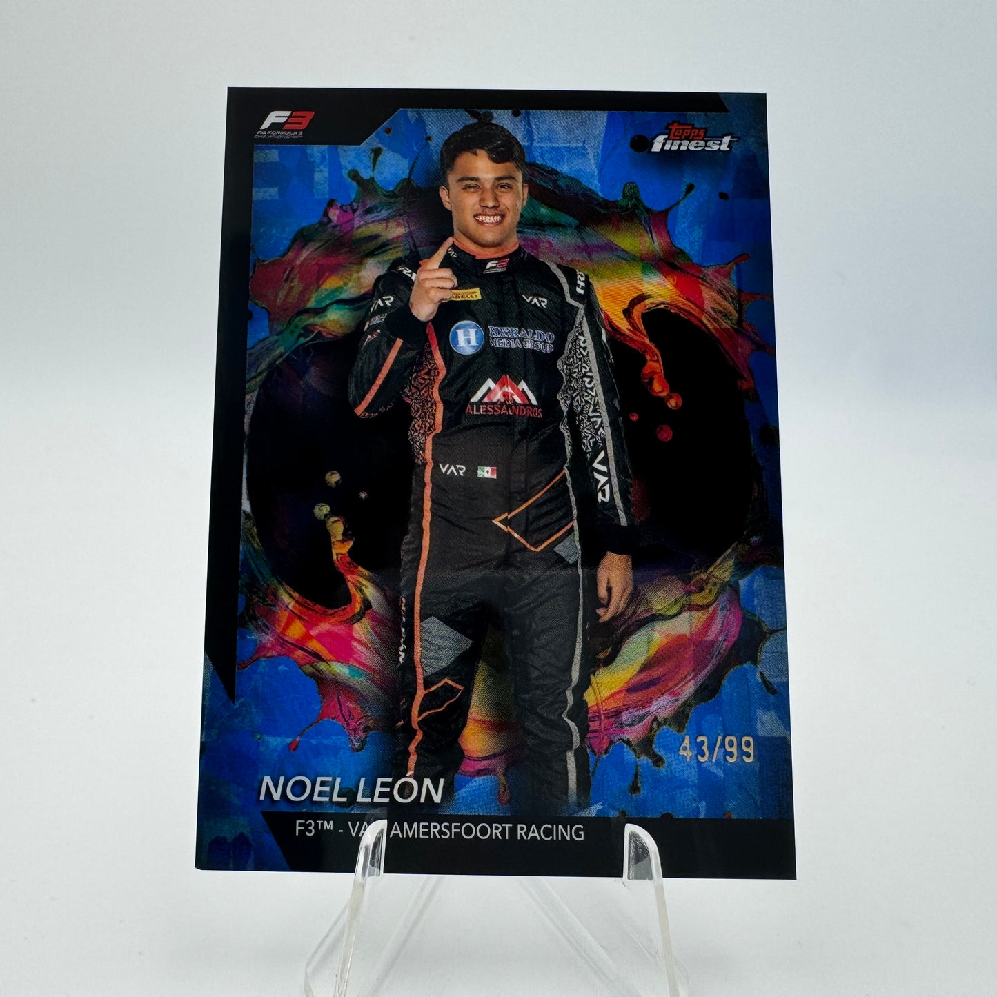 Noel Leon - Van Amersfoort Racing - Topps Finest F1 2024 - 43/99