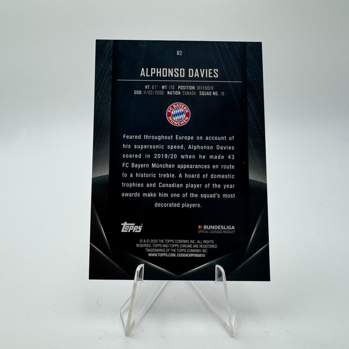 Alphonso Davies - FC Bayern Munchen - Topps Midnight Bundesliga 24-25 - 33/49
