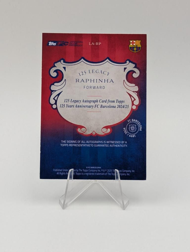 Raphinha - FC Barcelona - Topps Barcelona 125 - Auto - 11/75