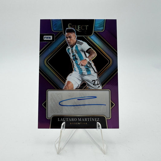 Lautaro Martinez - Argentina - Panini Select 2022/23 - Autograph 16/49