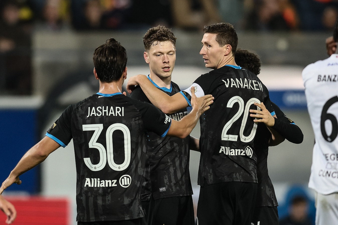 Maillot de foot porté et signé - Joueur: Hans Vanaken – Club Brugge