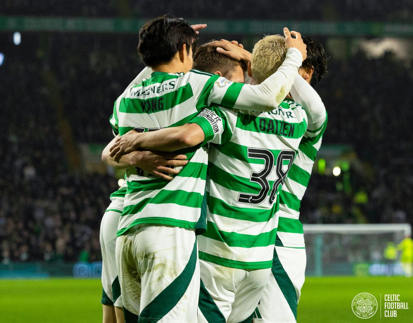 Maillot de foot porté et signé - Joueur: Hyun-jun Yang 양현준 – Celtic