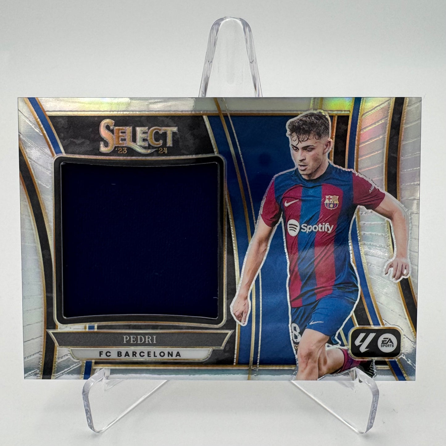 Pedri - FC Barcelona - Panini Select La Liga 23/24 - Relic