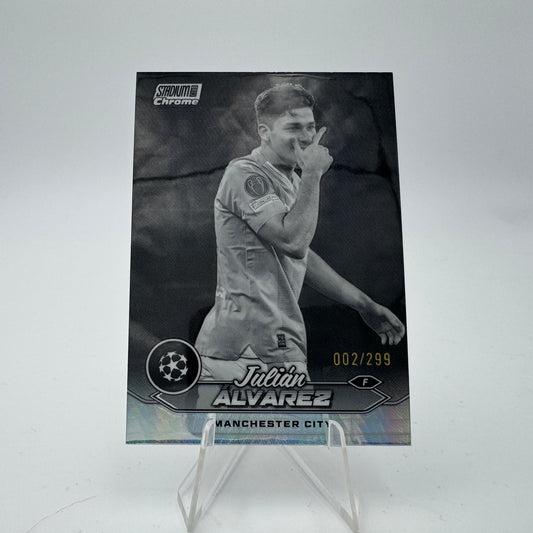 Julian Alvarez - Manchester City - Topps Stadium Chrome 2023/24 - 002/299