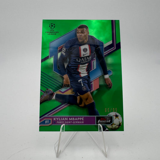 Kylian Mbappé - Paris Saint Germain - Topps Finest UCC 2022/23 - 66/99