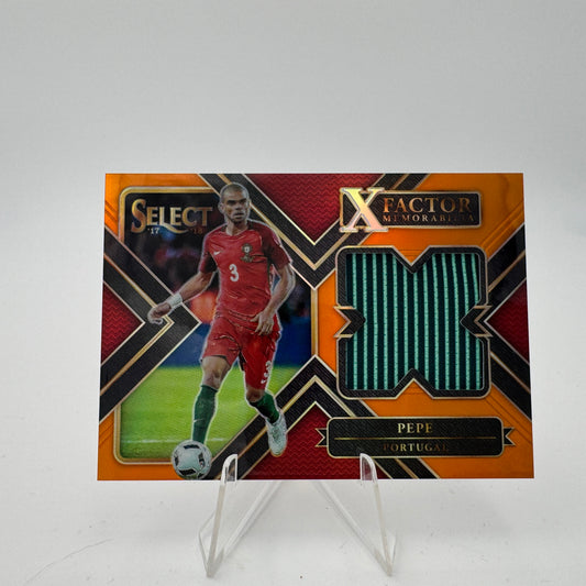 Pepe - Portugal - Panini Select 2017/18 - Relic 40/75